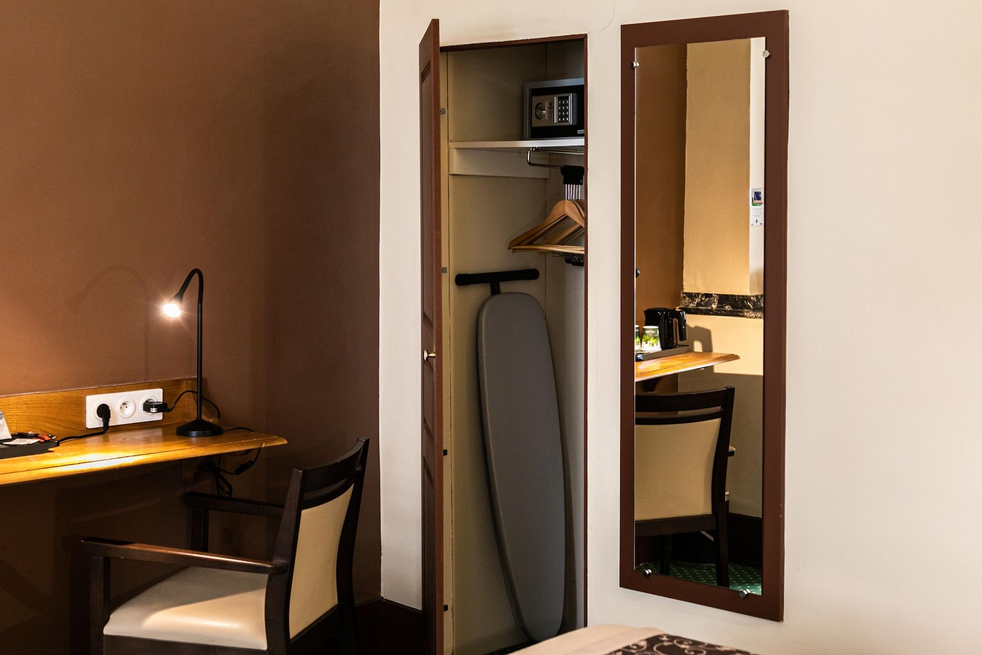 Hotel Heliot, Cosy Places By Charme & Caractere Tuluza Zewnętrze zdjęcie